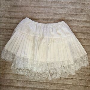 SHEIN White Lace Mini Skirt
